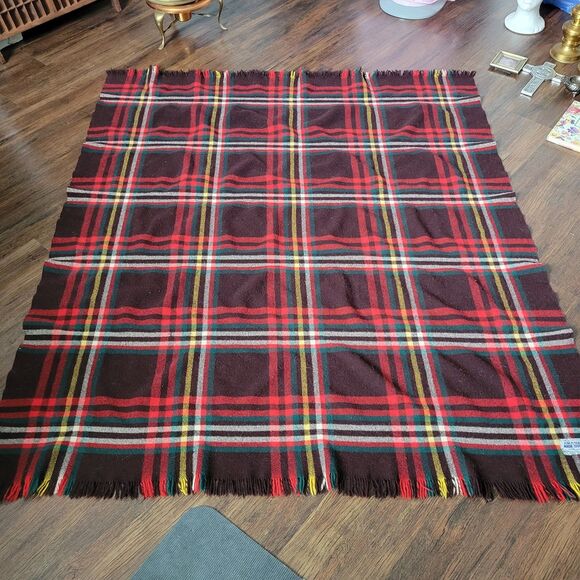 Vintage 70s Amana Woolen Mills Woven Fringed 100% Wool Blanket Plaid Tartan - Picture 1 of 9